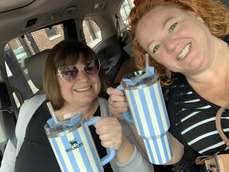 Dawn on the left and Kelley on the right smiling together